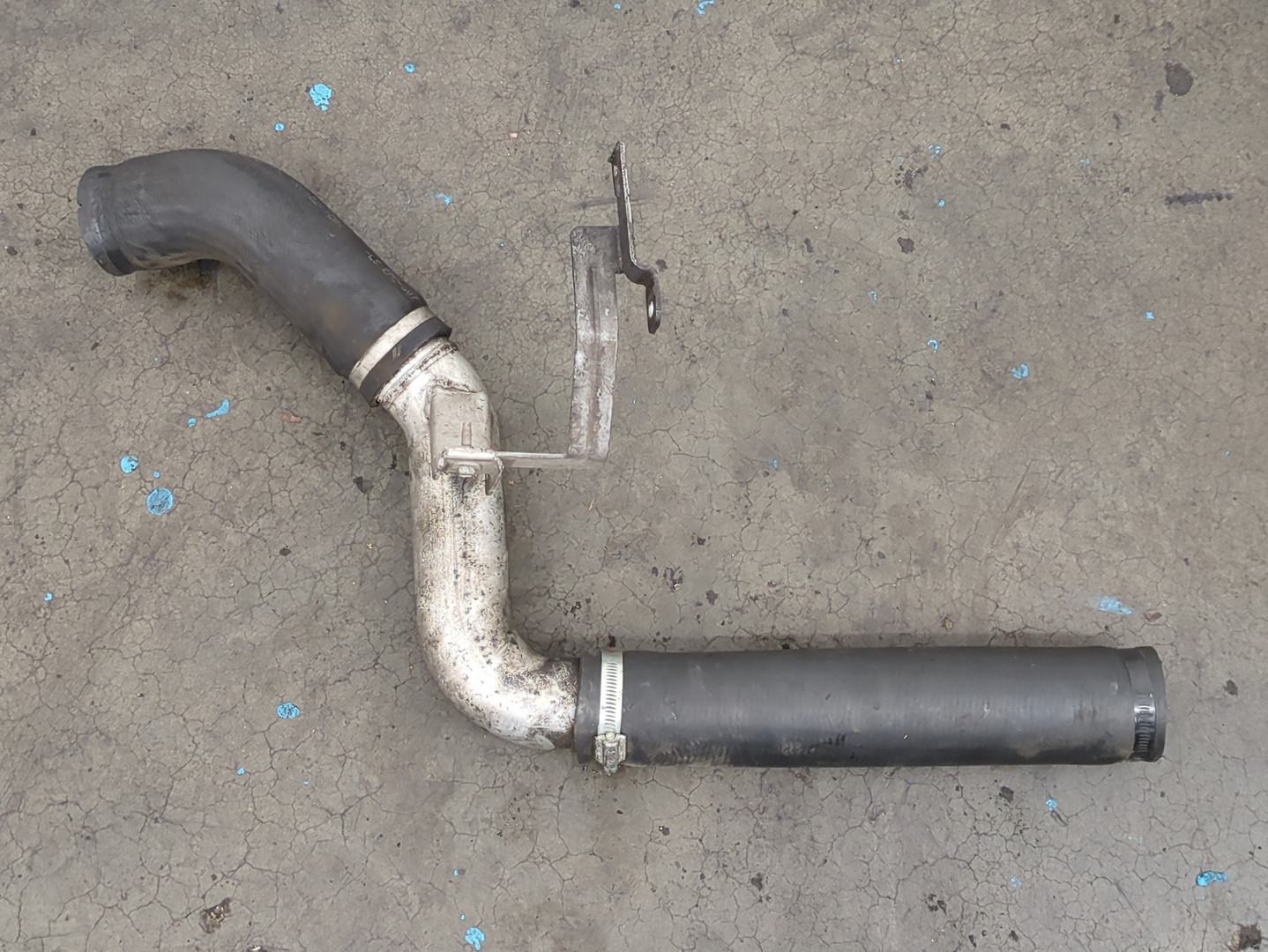 Патрубок интеркулера