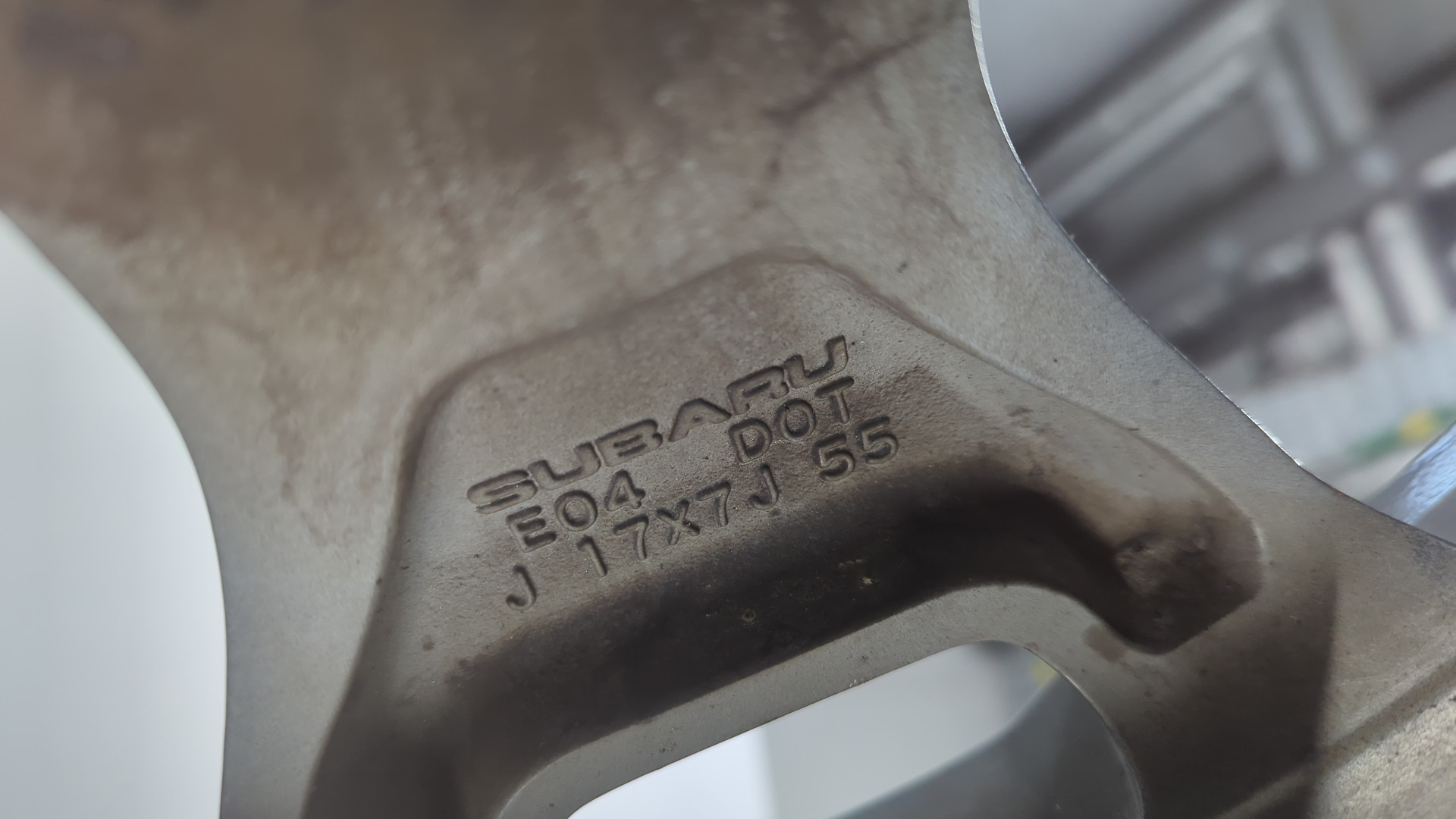 Диск колесный литой легкий сплав