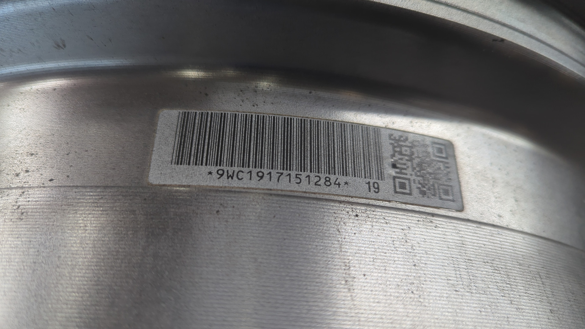 Диск колесный литой легкий сплав