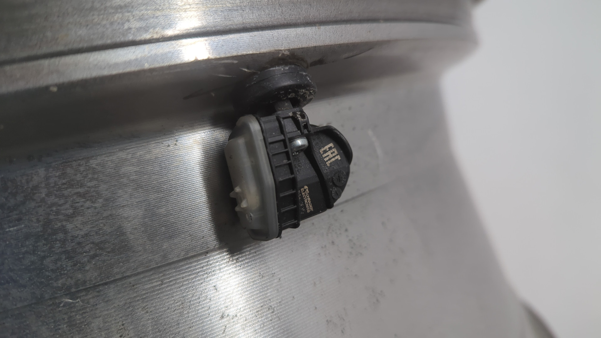 Диск колесный литой легкий сплав