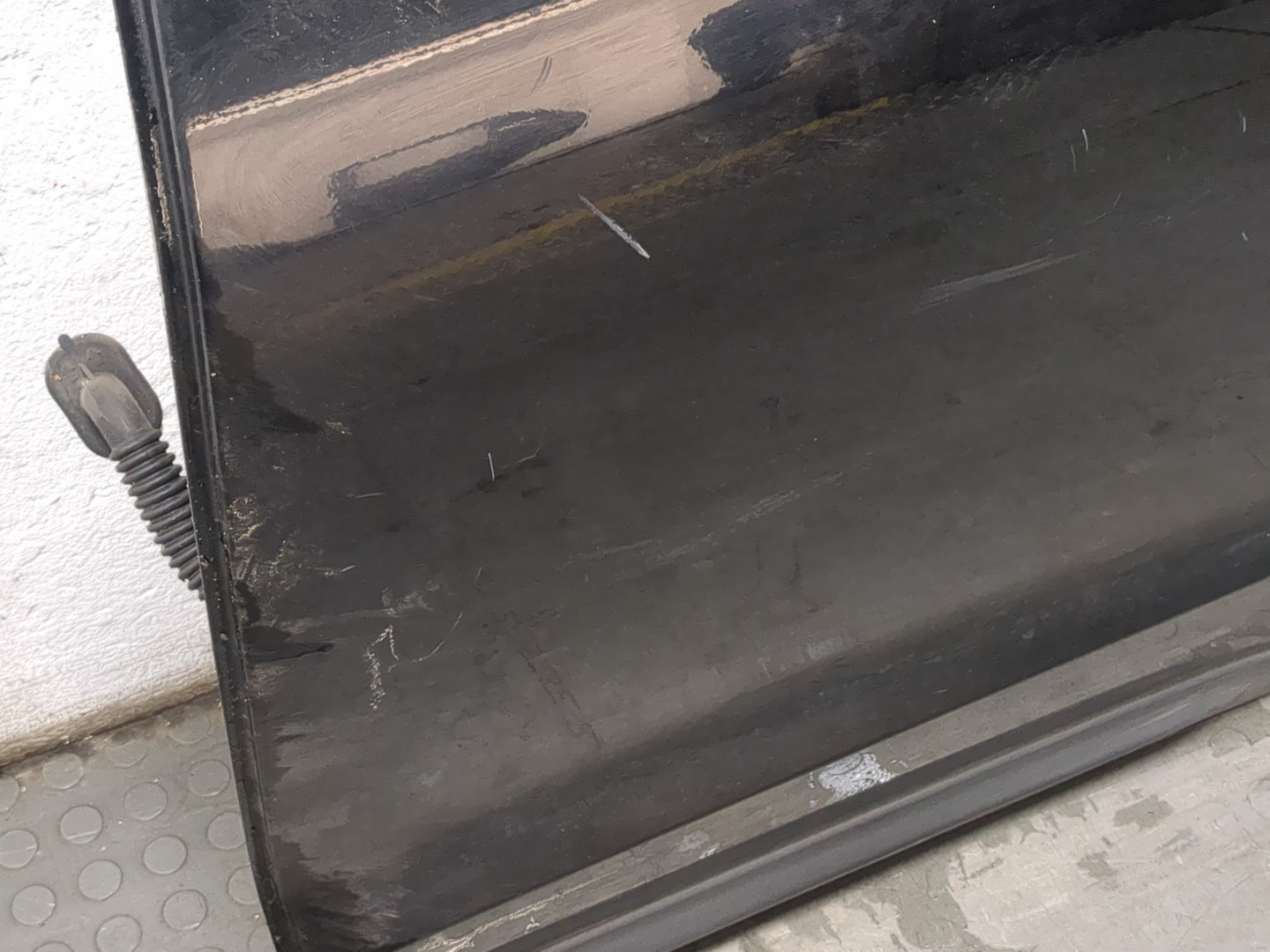 Дверь задняя левая