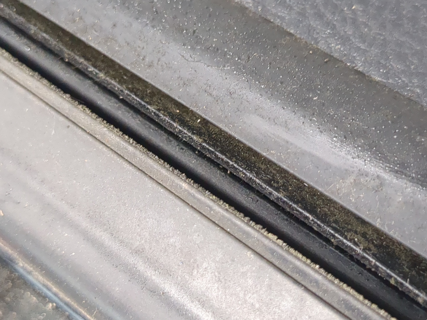 Дверь задняя левая