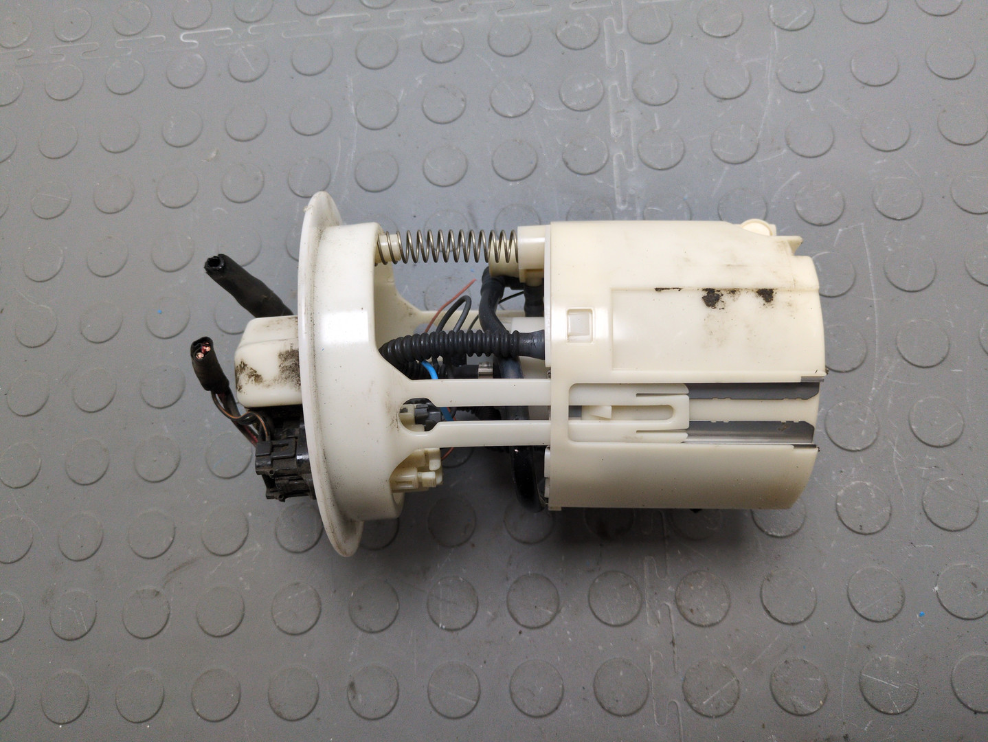 Насос топливный электрический