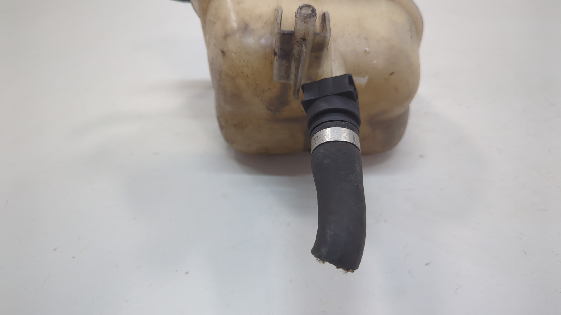 Бачок расширительный