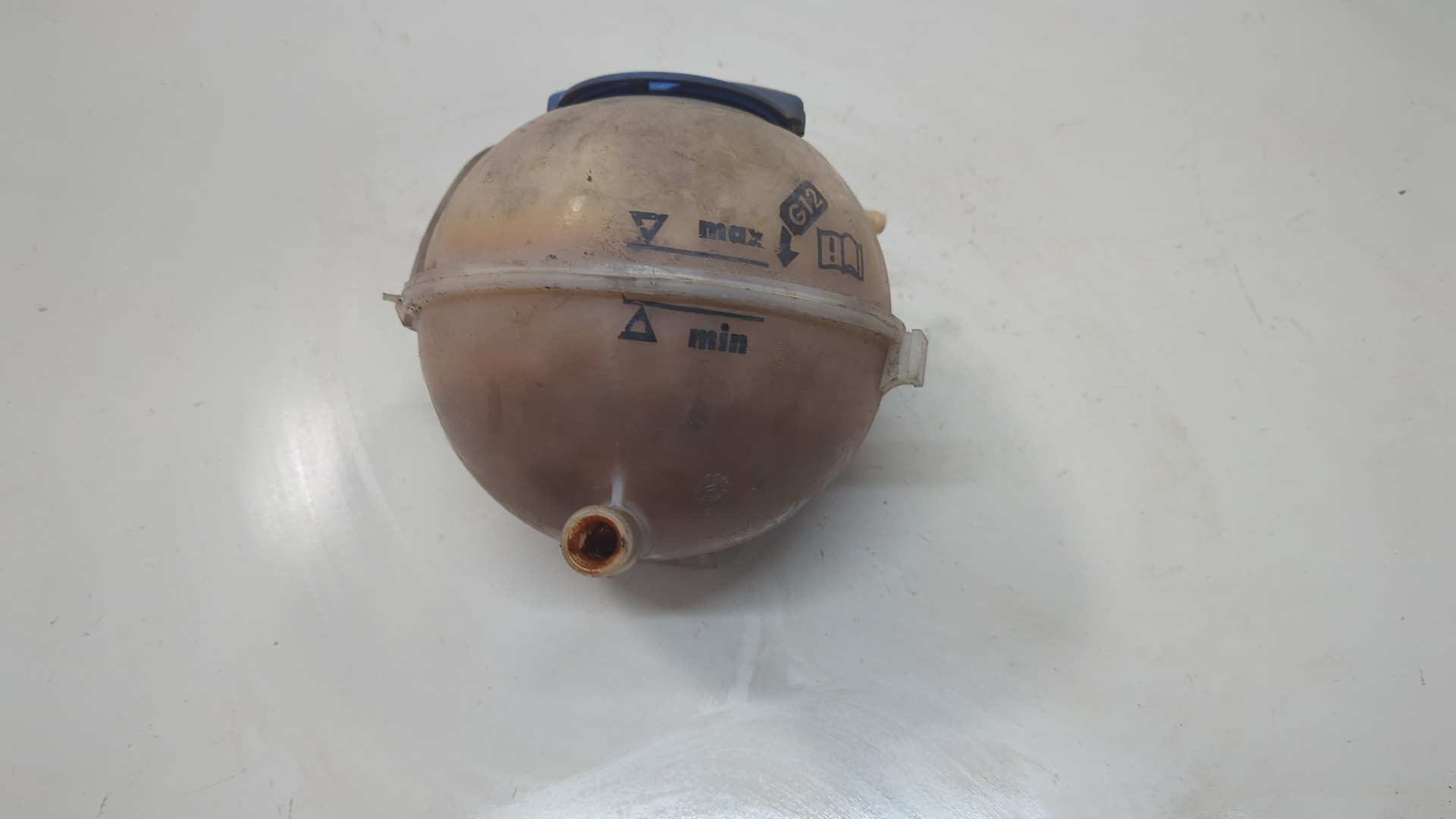 Бачок расширительный