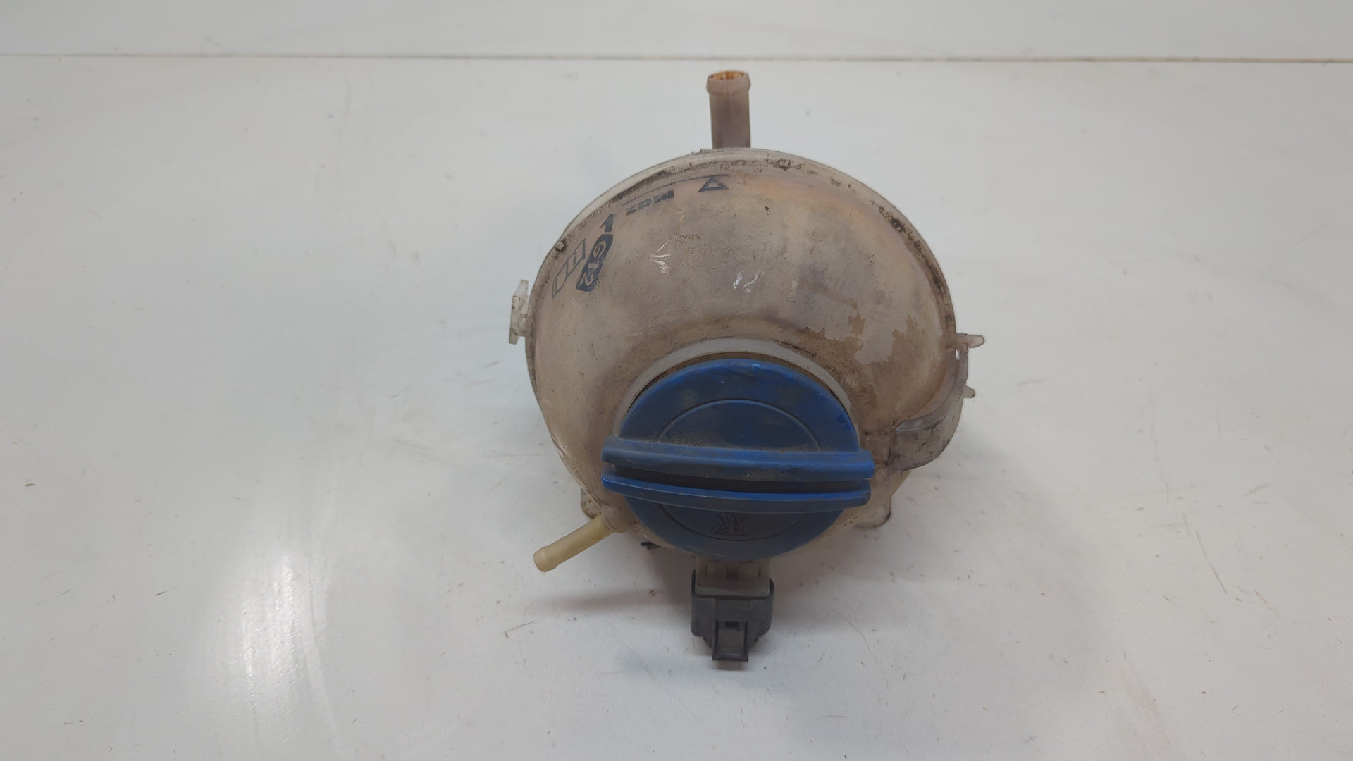 Бачок расширительный