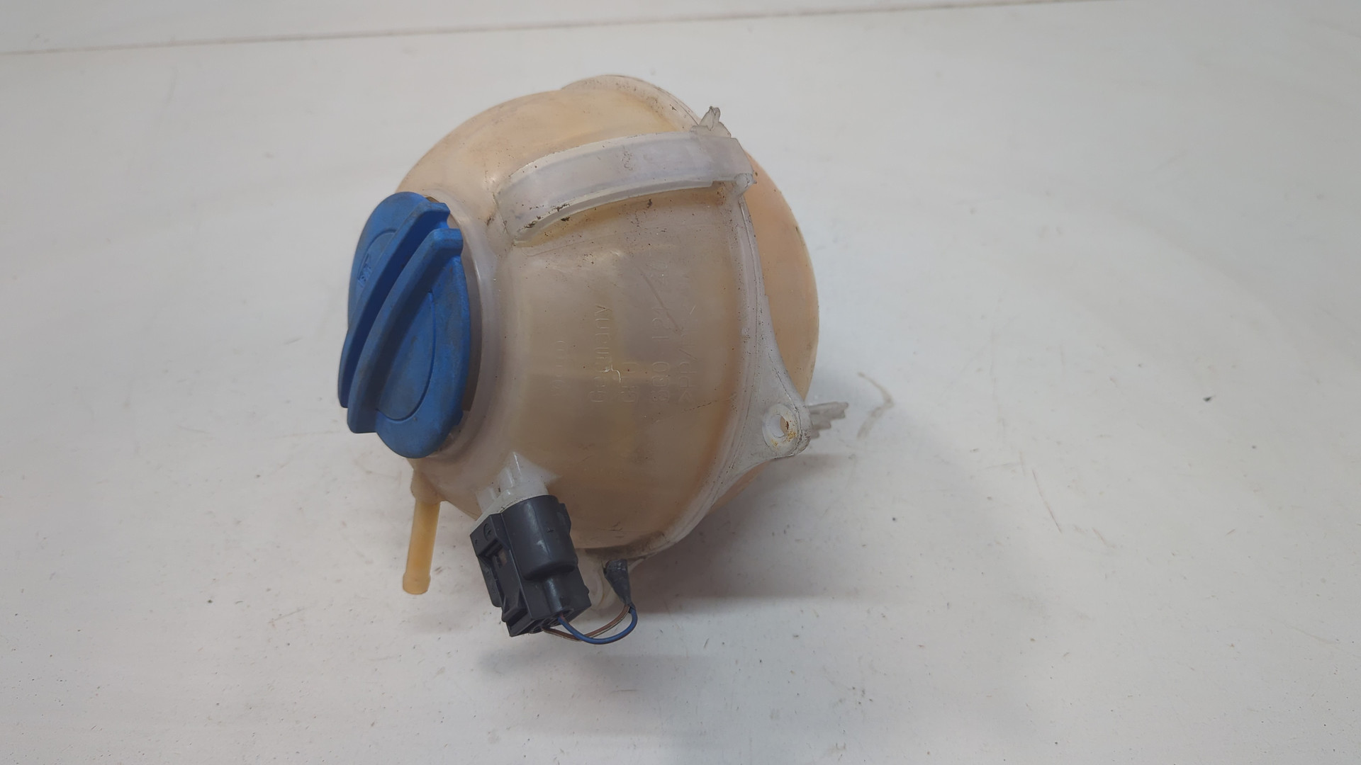 Бачок расширительный