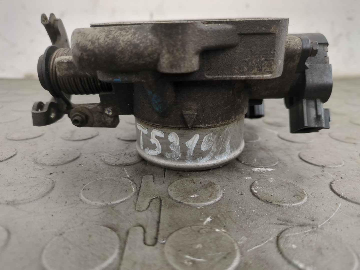 Заслонка дроссельная электрическая