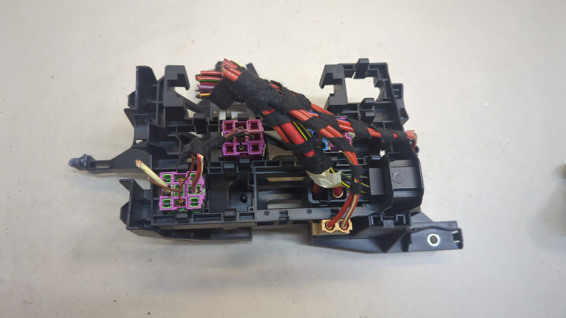 Блок предохранителей