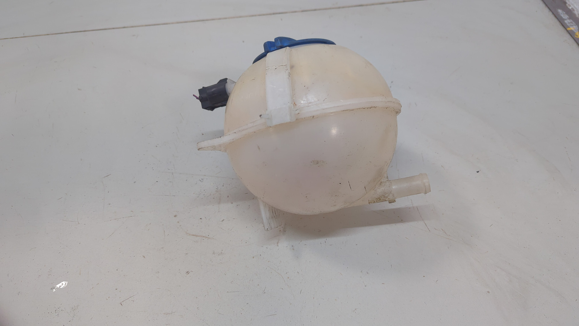 Бачок расширительный