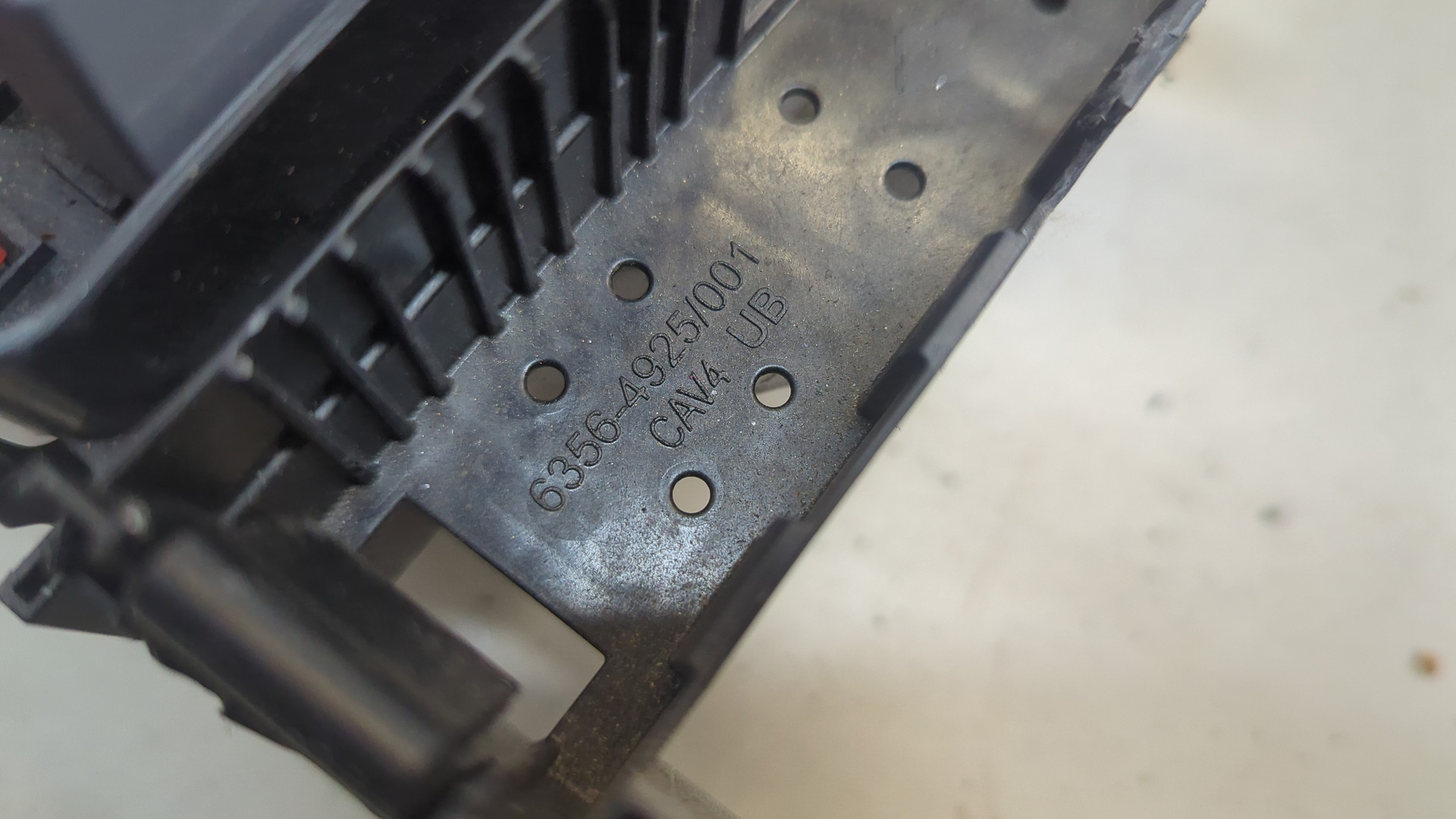 Блок предохранителей