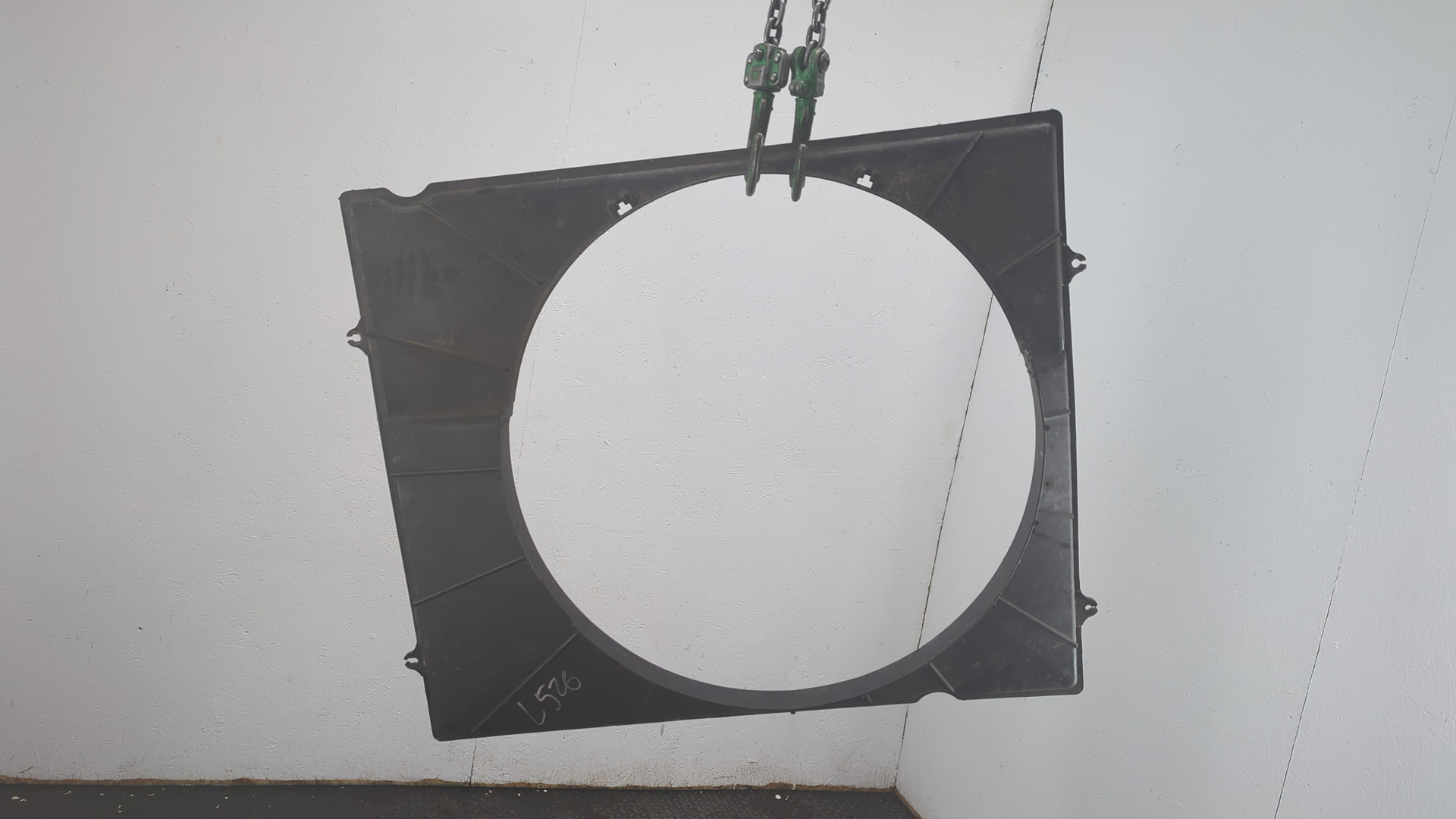 Диффузор вентилятора