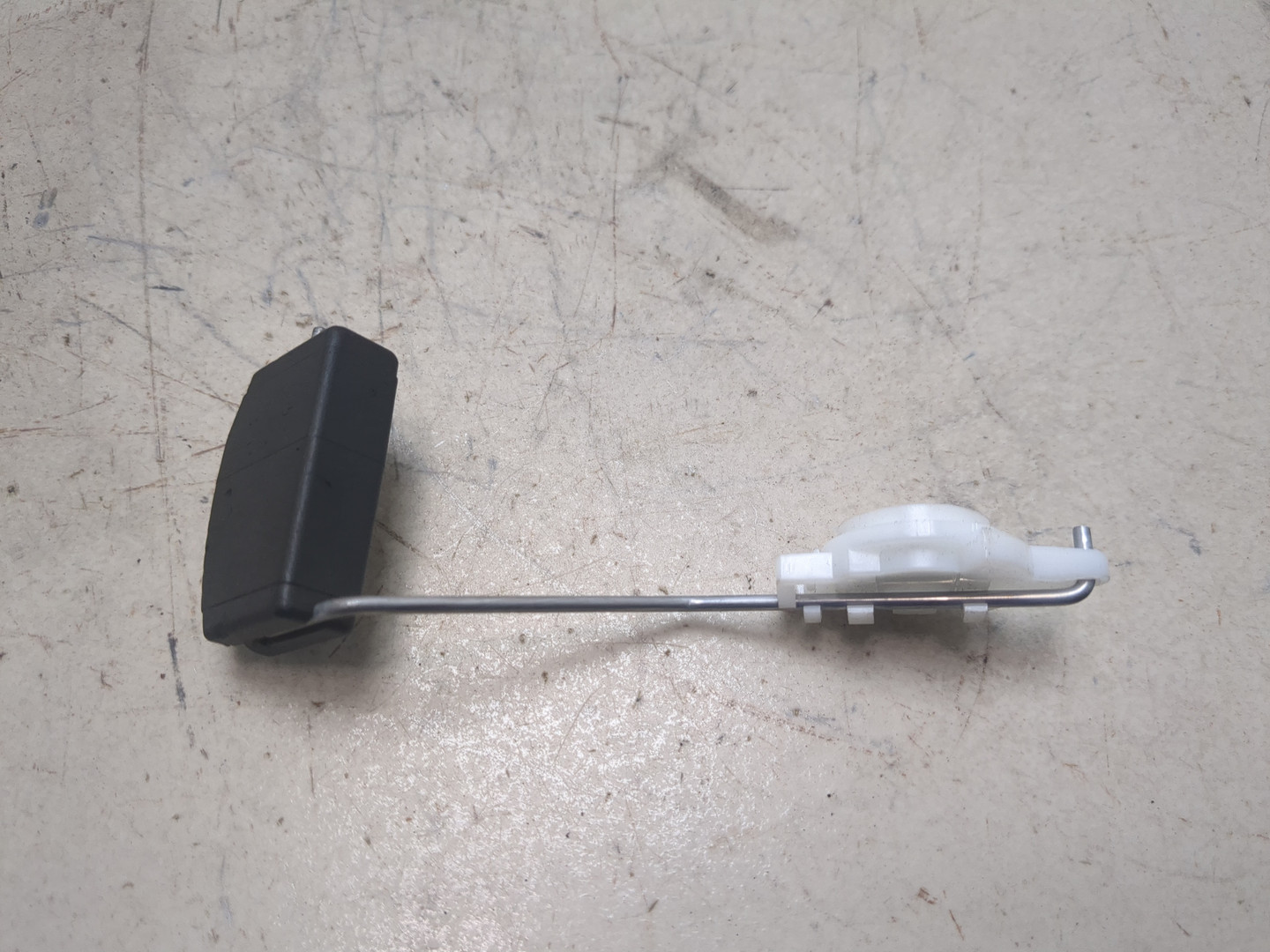 Датчик уровня топлива