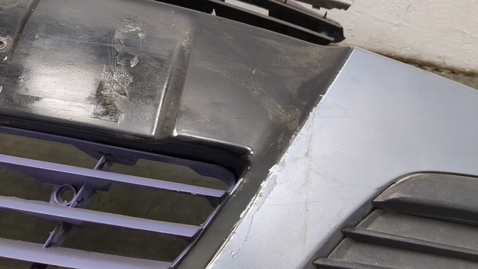 Бампер передний