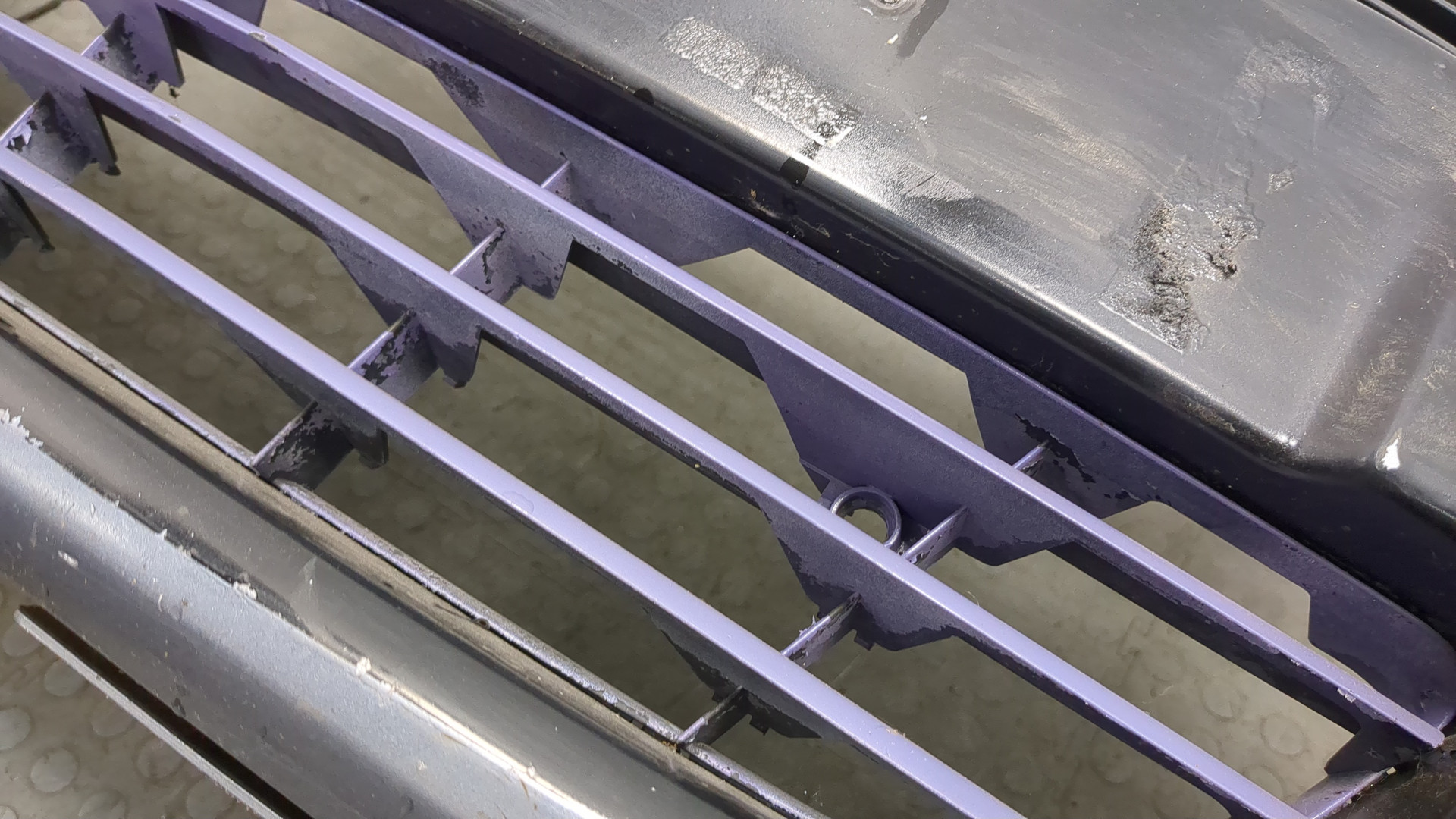 Бампер передний