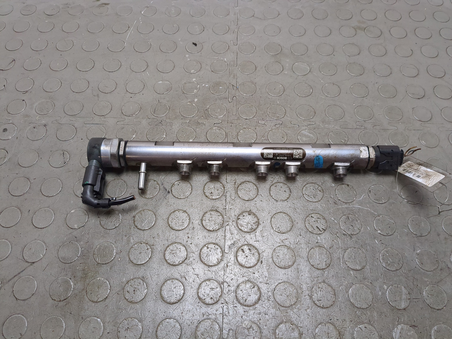 Рейка топливная (рампа)