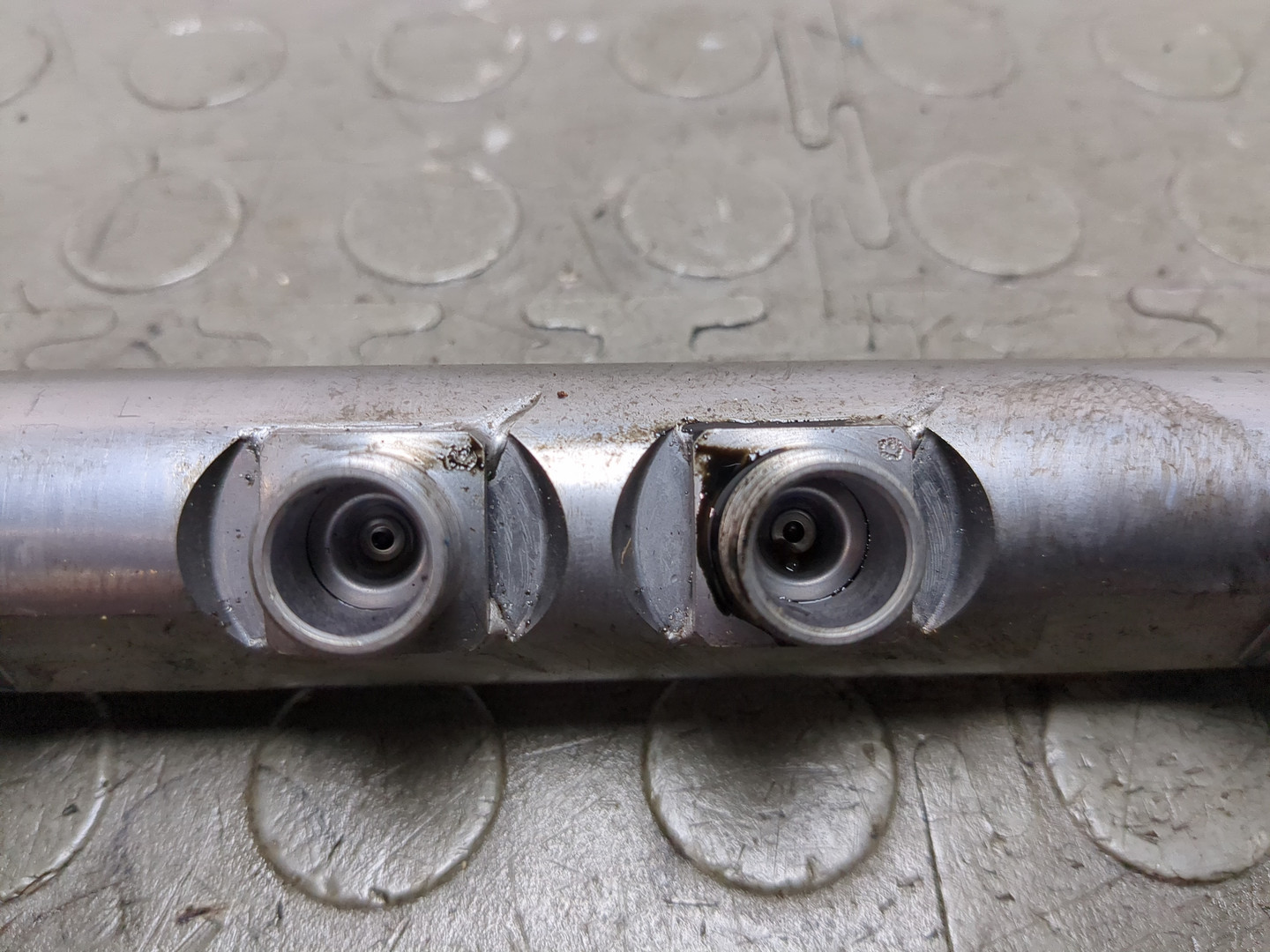 Рейка топливная (рампа)