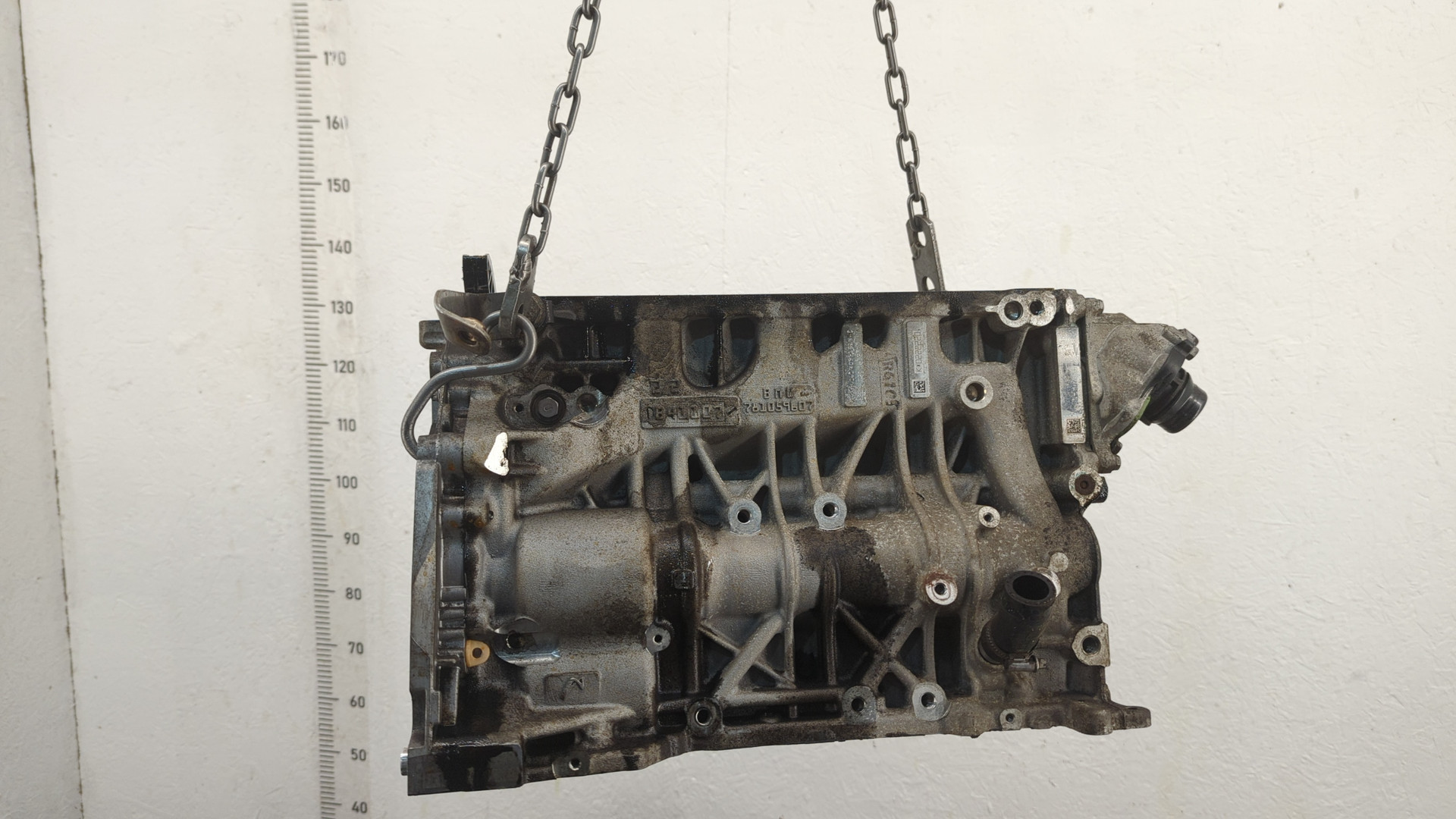 Блок двигателя