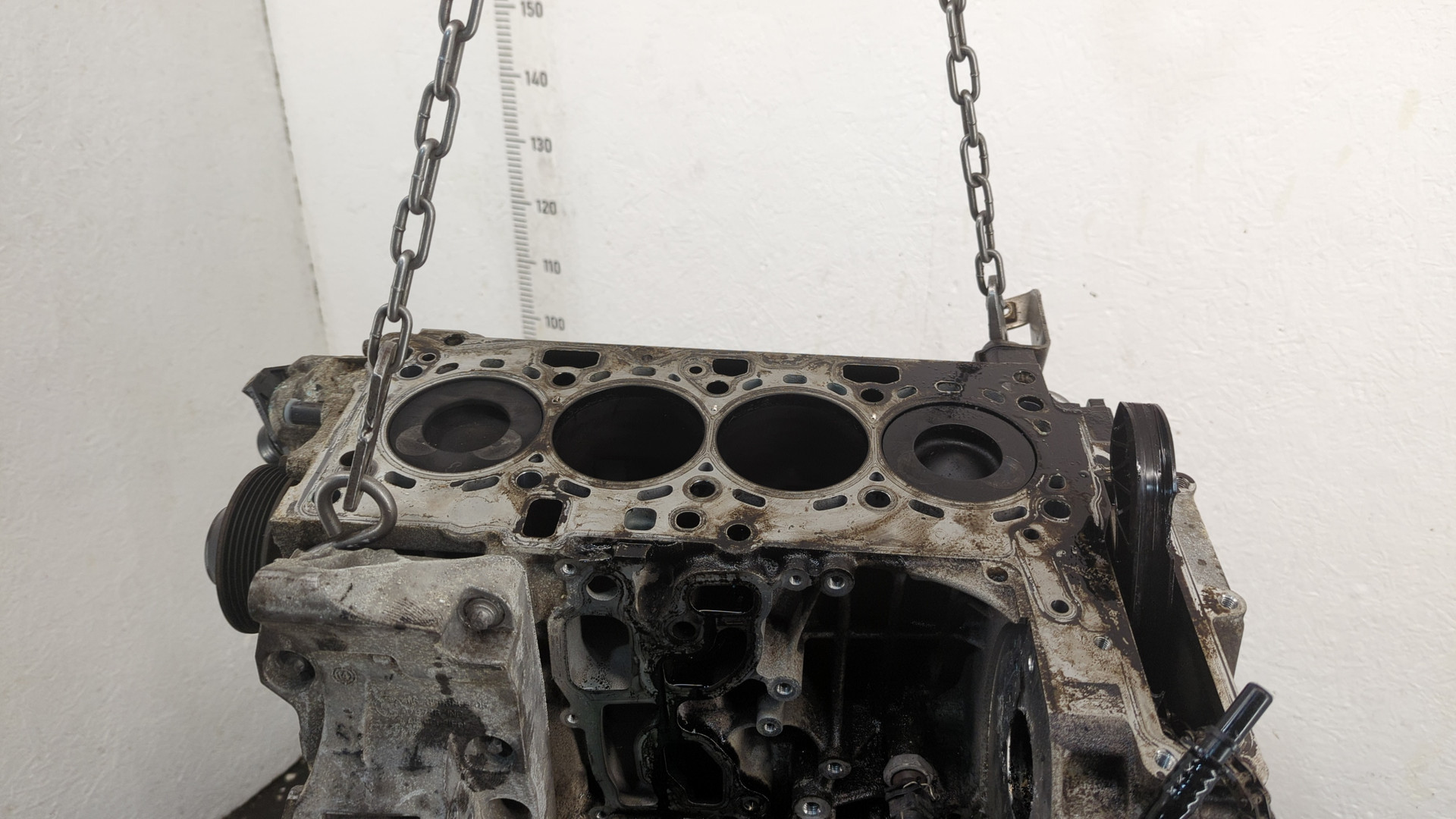 Блок двигателя