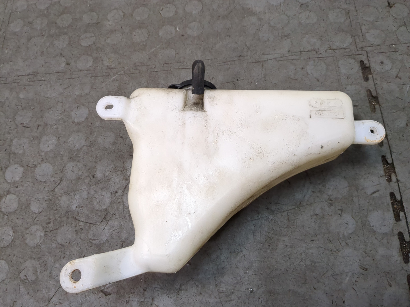 Бачок расширительный