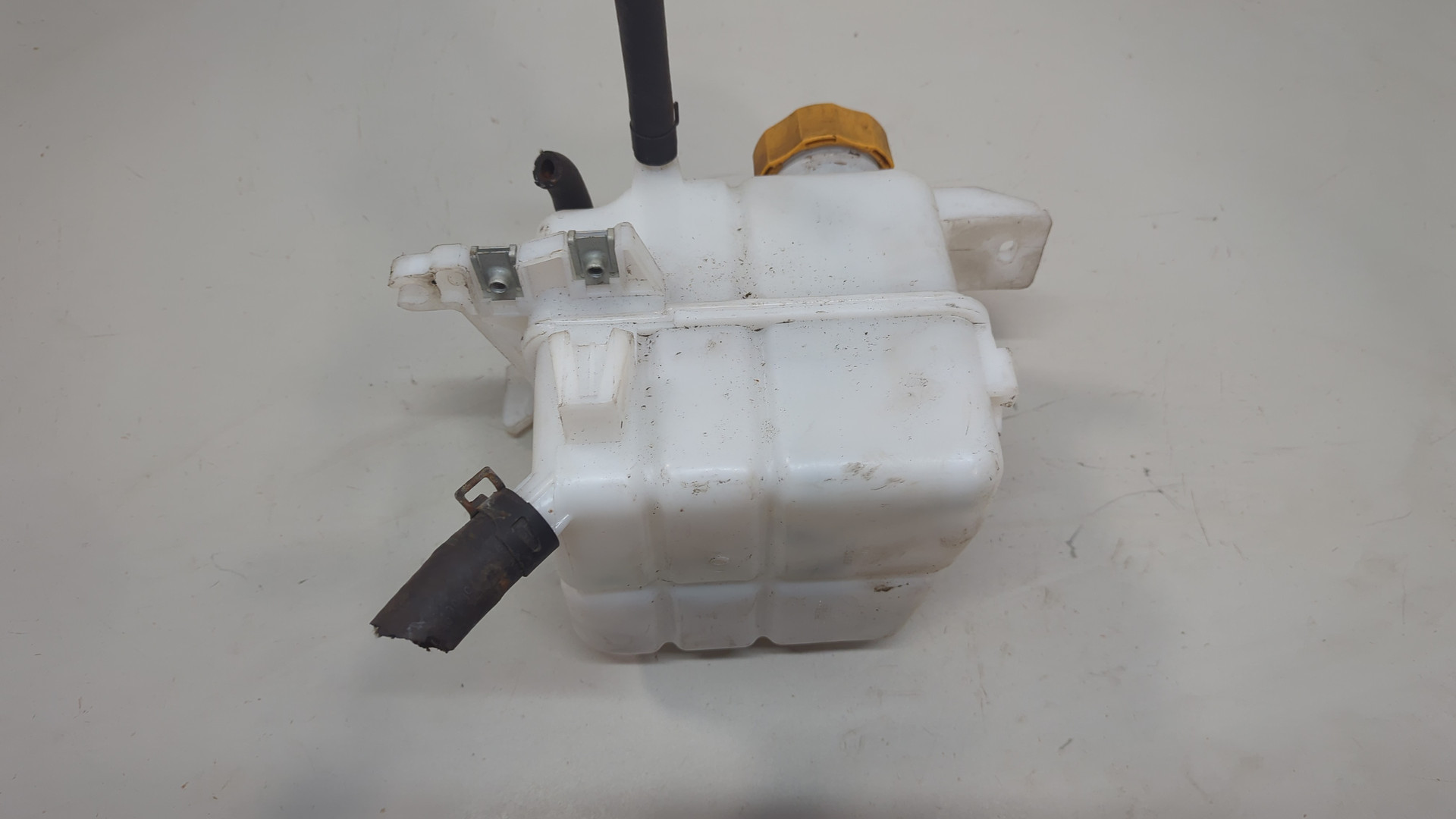 Бачок расширительный