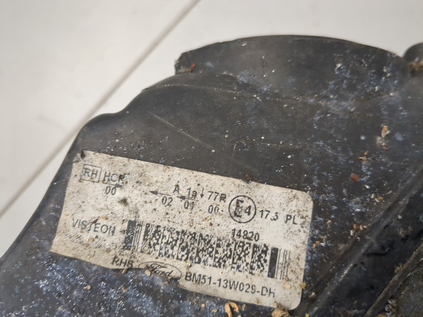 Фара правая