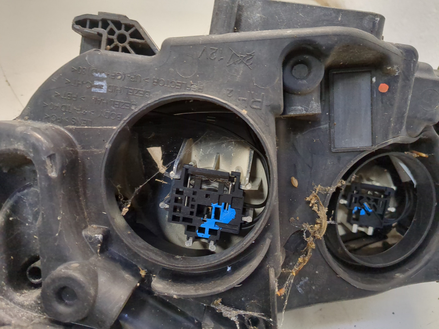 Фара правая