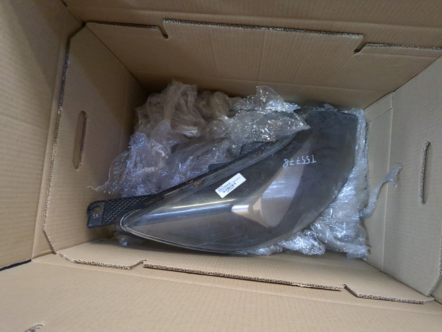 Фара правая