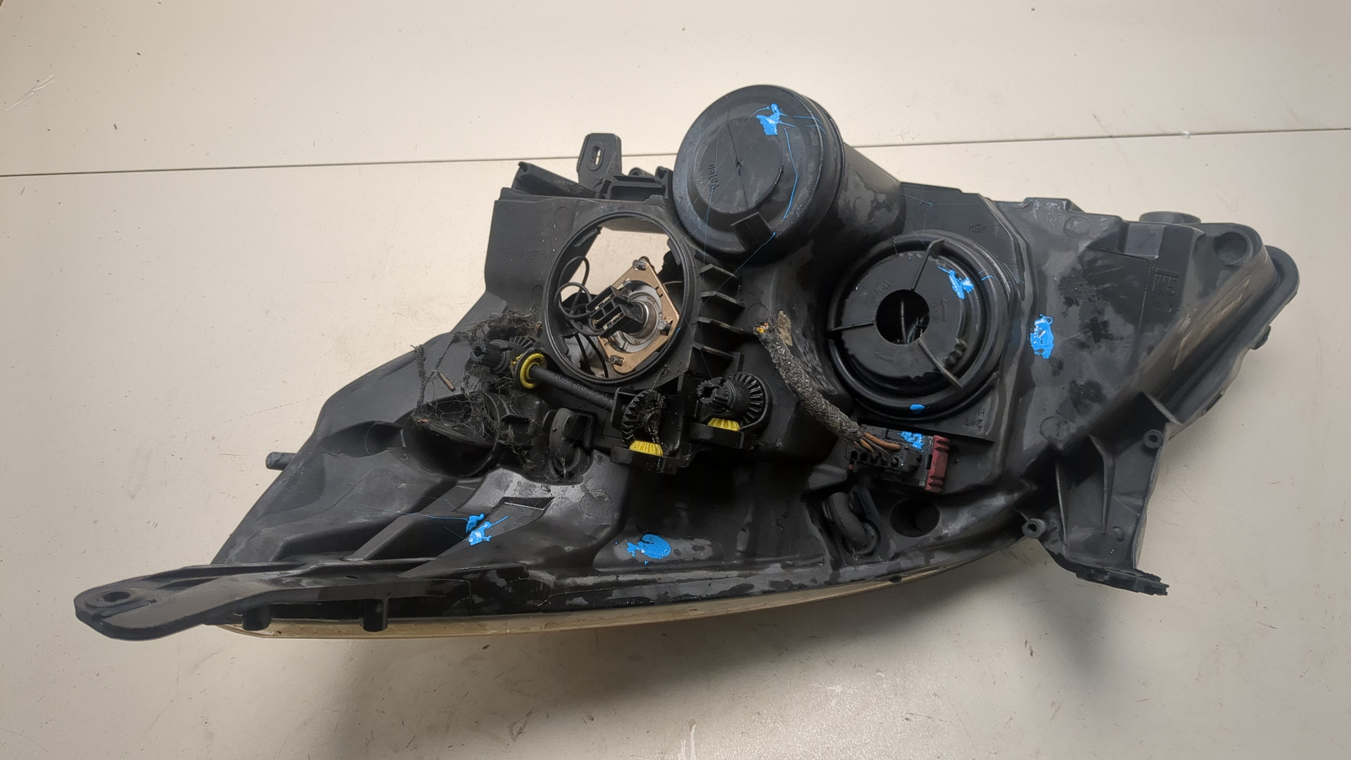 Фара правая