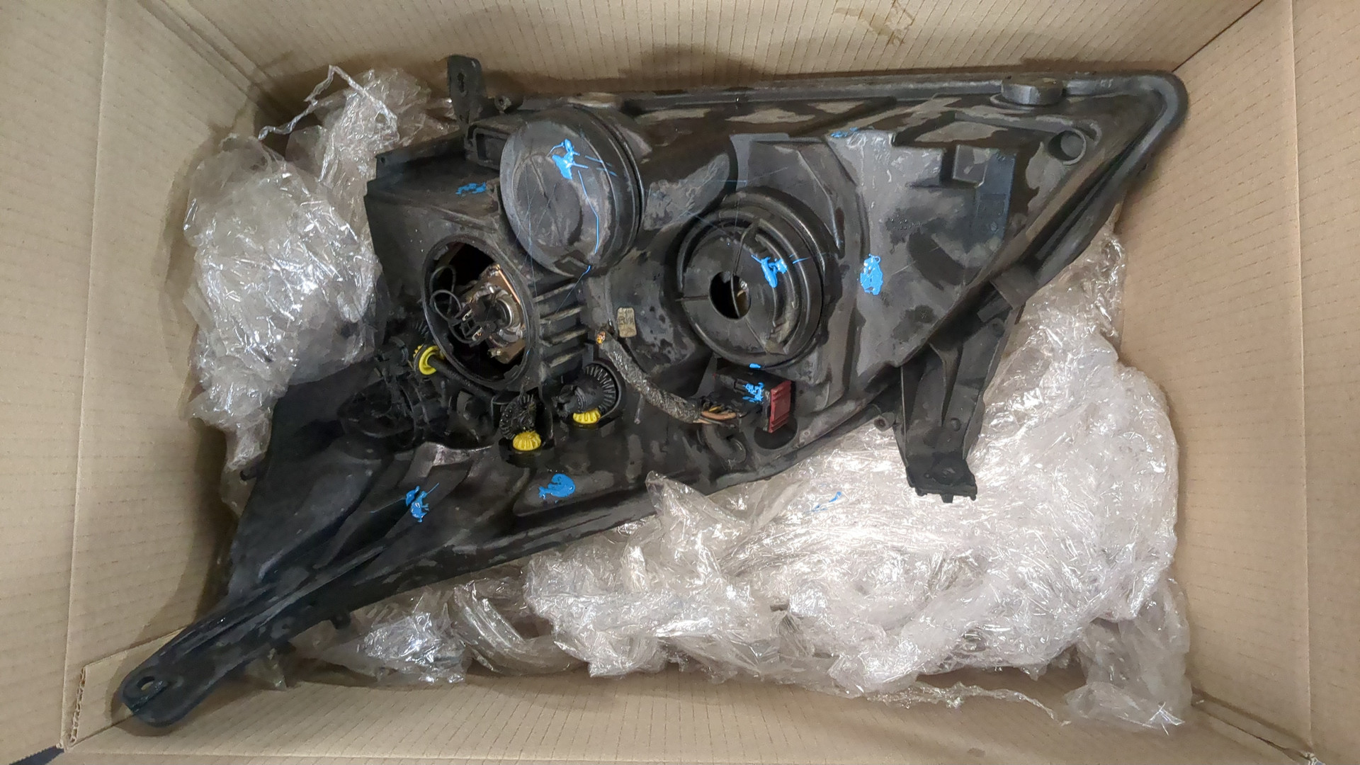 Фара правая