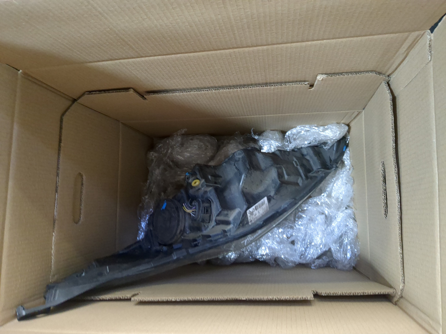 Фара правая