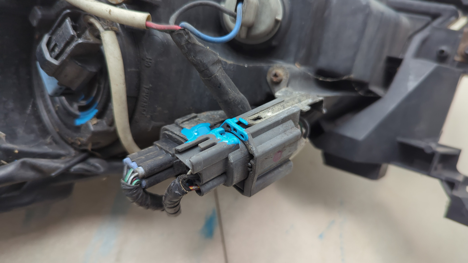 Фара правая