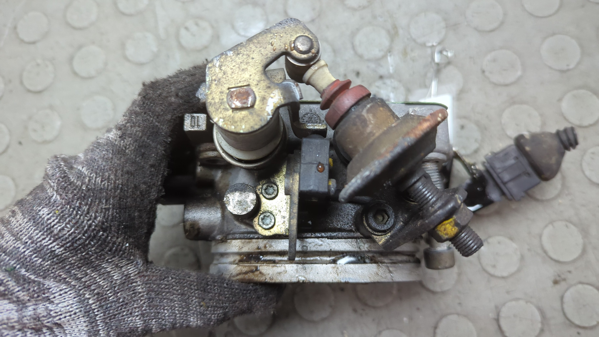 Заслонка дроссельная электрическая