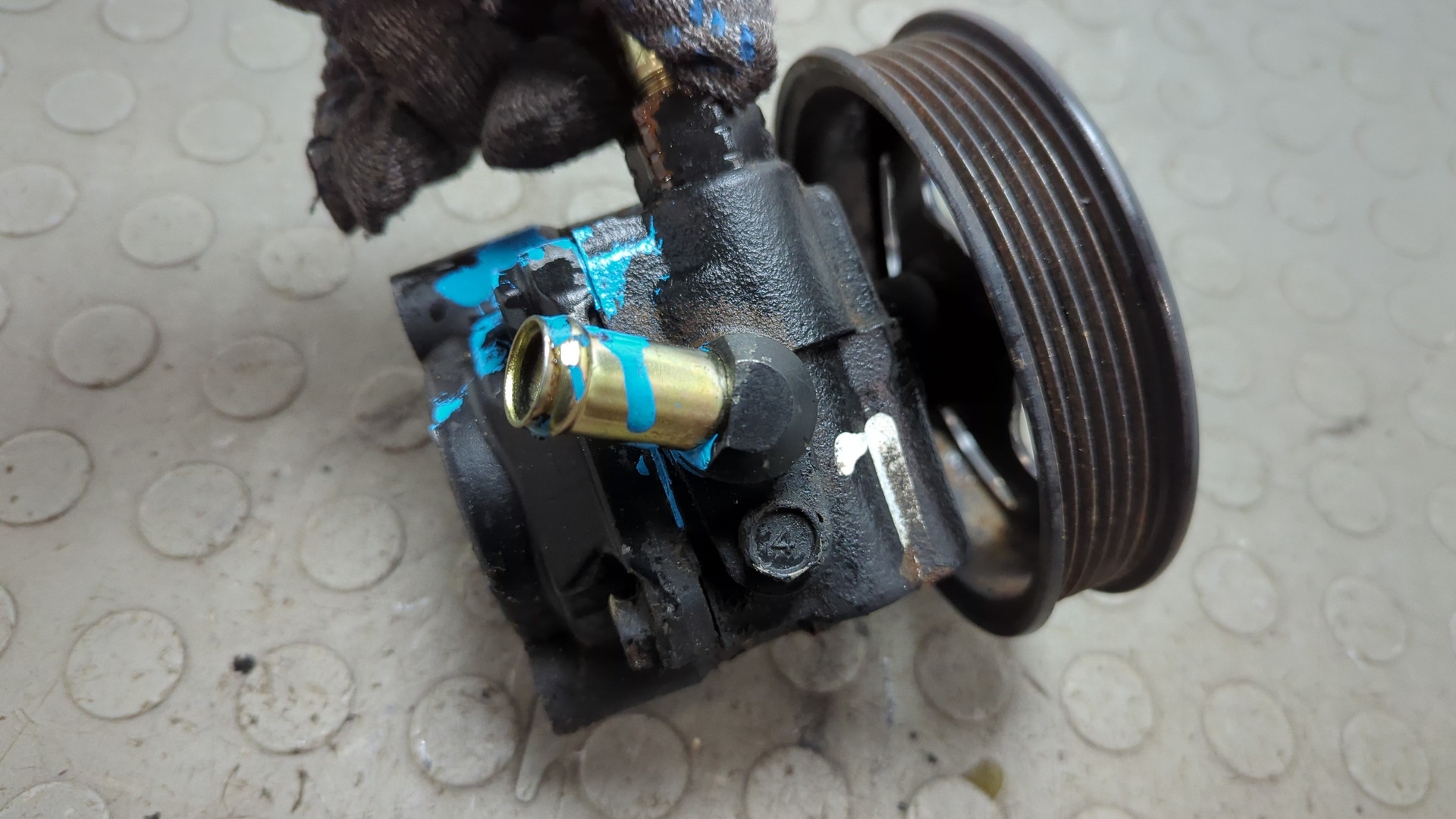 Насос ГУР (гидроусилитель руля)