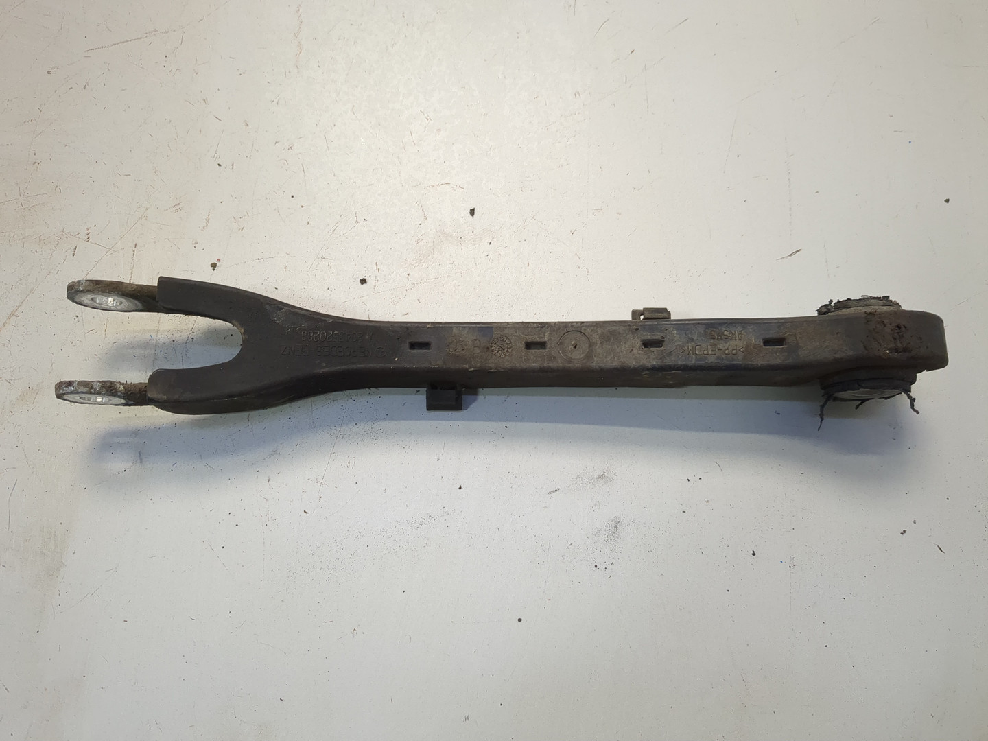 Рычаг задний