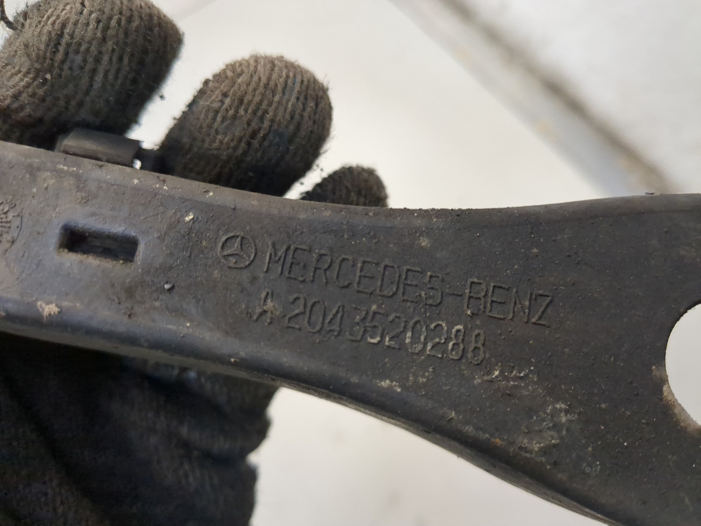 Рычаг задний