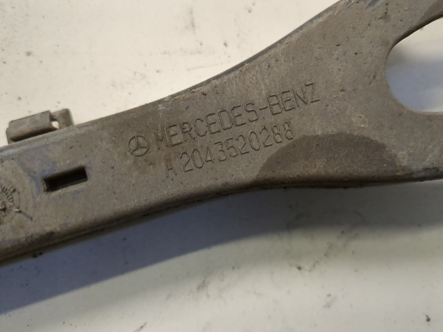 Рычаг задний