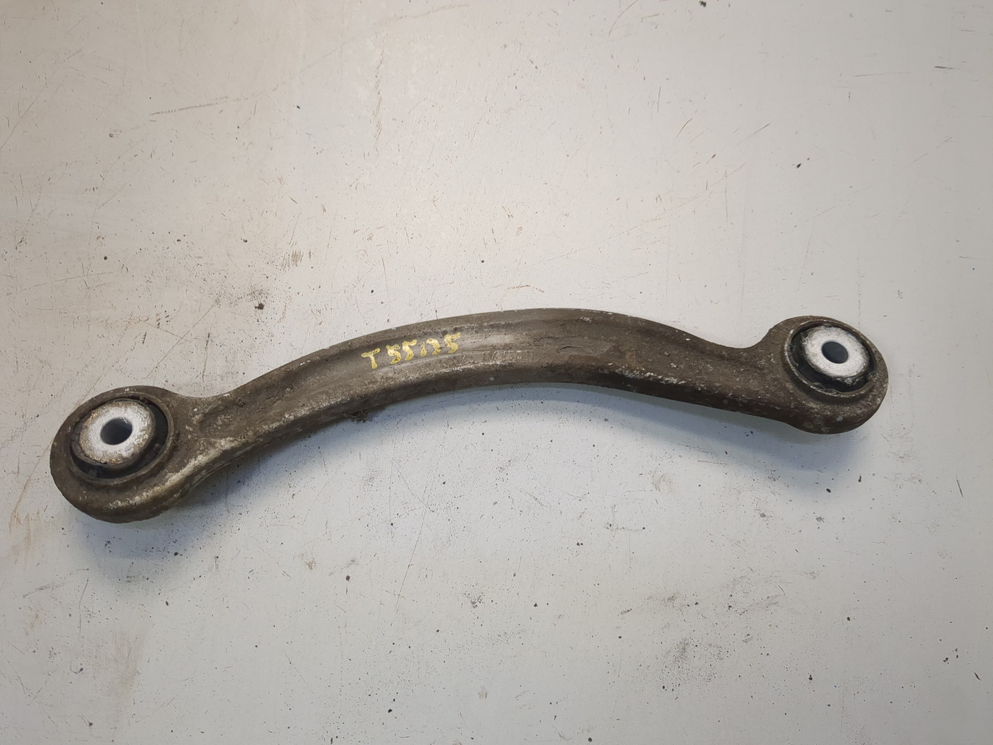 Рычаг задний