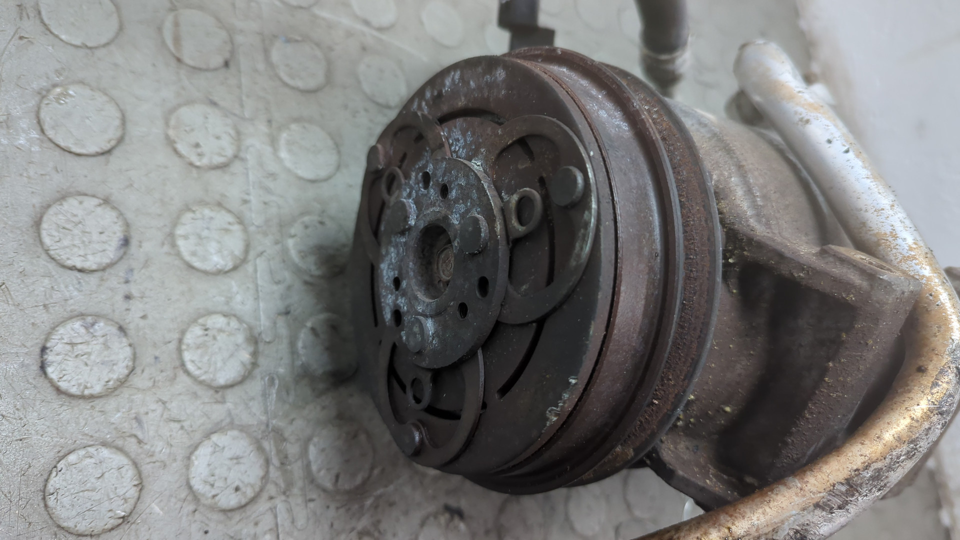 Компрессор кондиционера