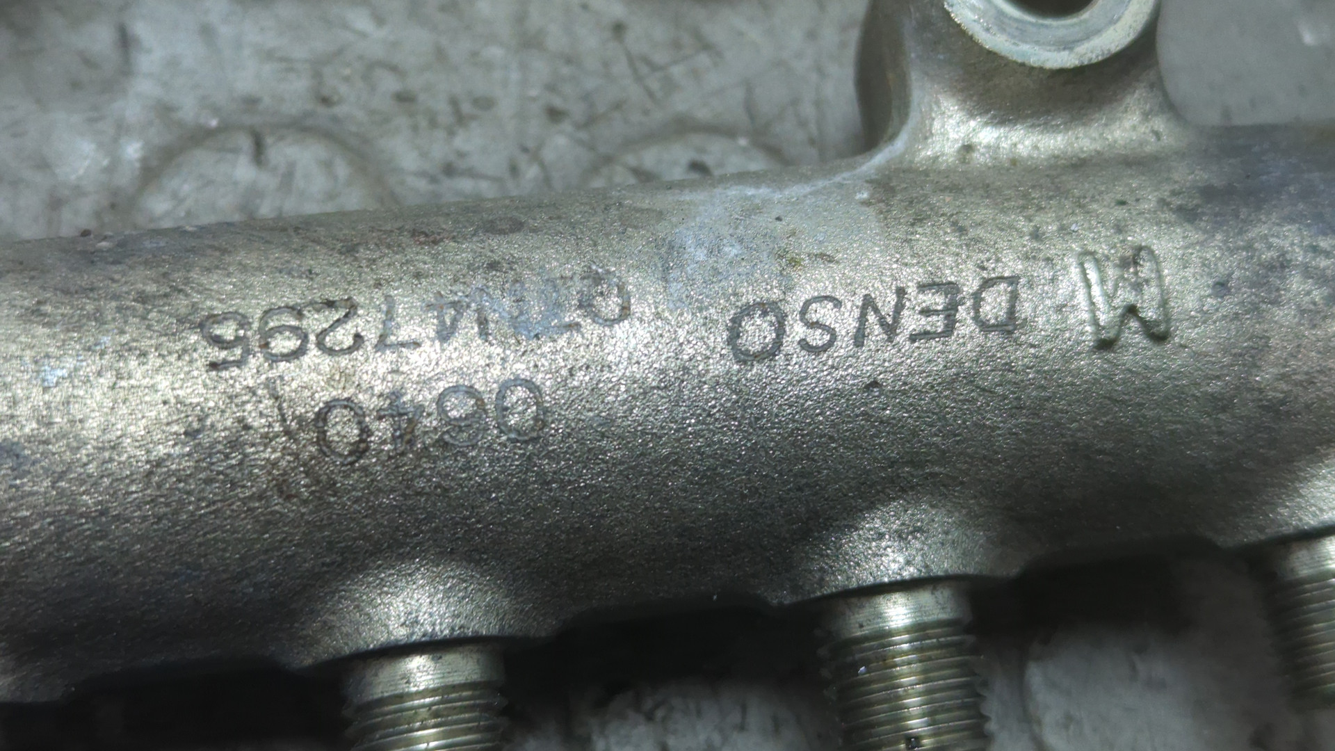 Рейка топливная (рампа)