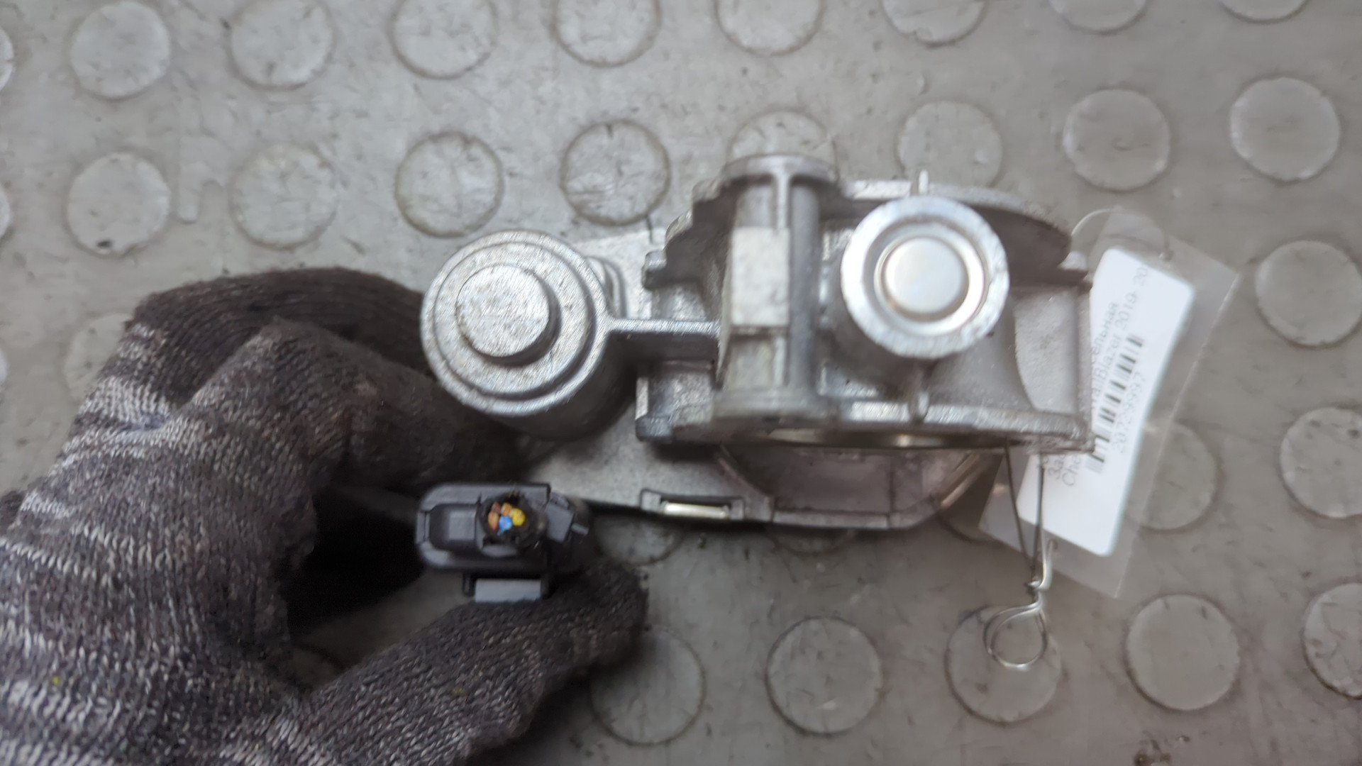 Заслонка дроссельная электрическая