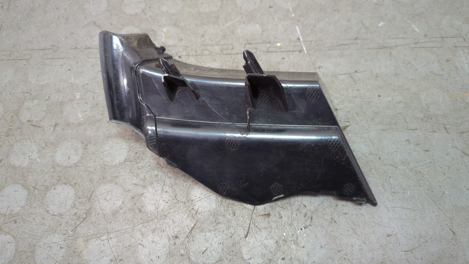 Планка под фонарь правая