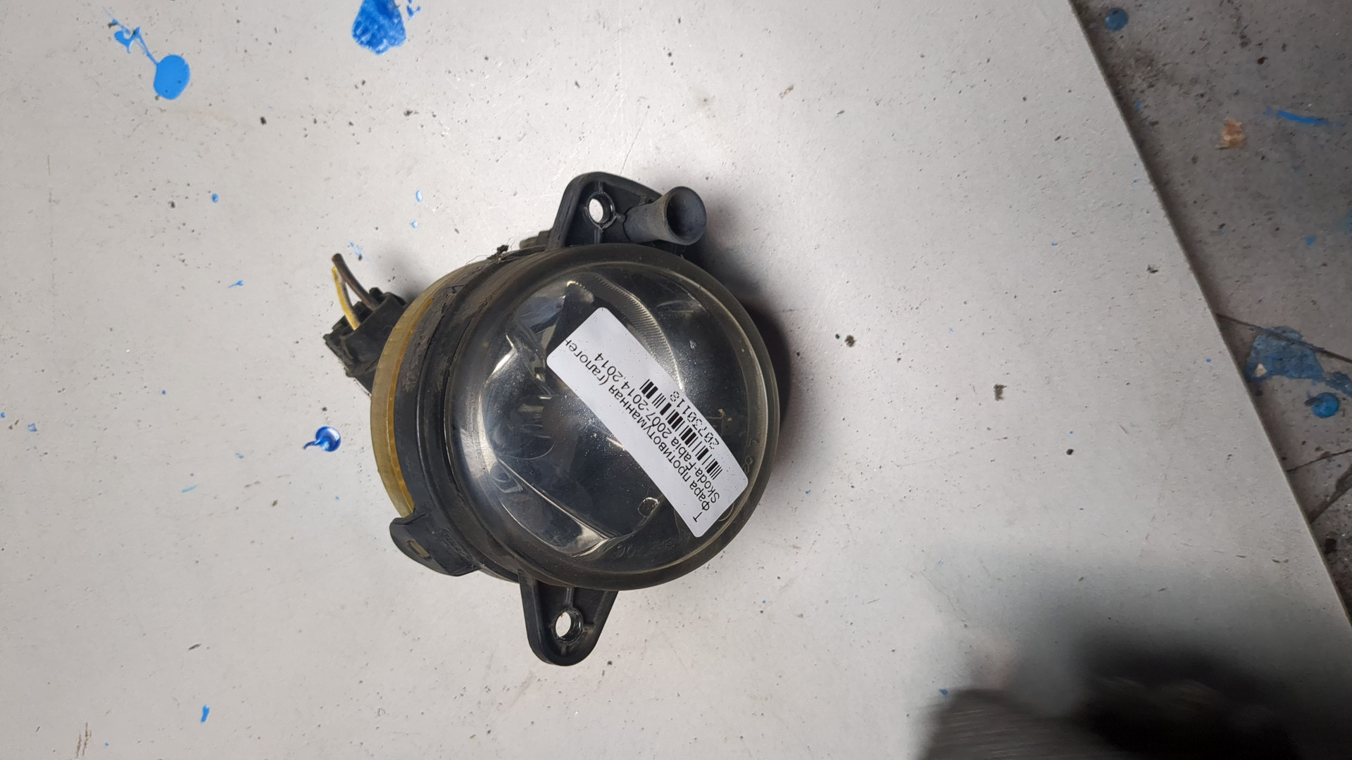 Фара противотуманная левая