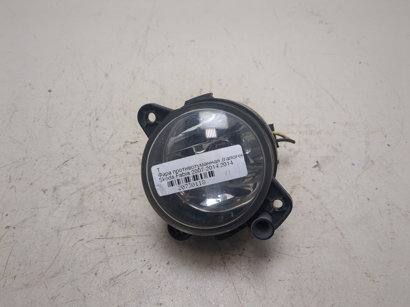 Фара противотуманная левая