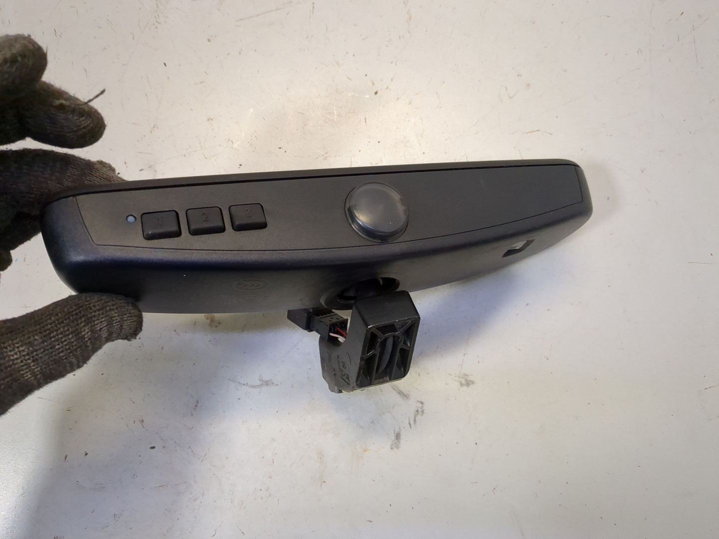 Зеркало заднего вида