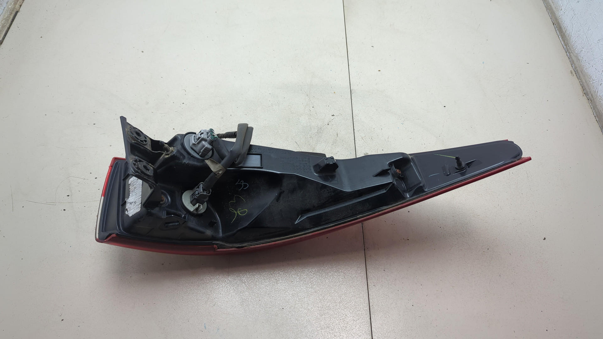 Фонарь задний правый