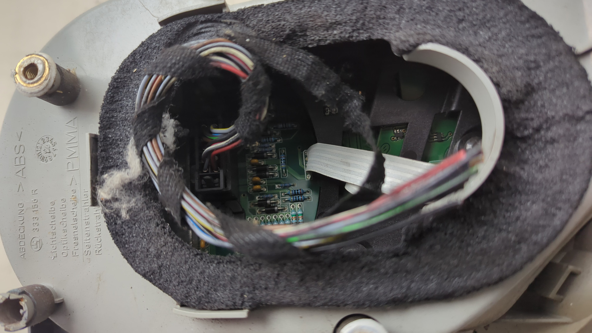 Фонарь задний правый