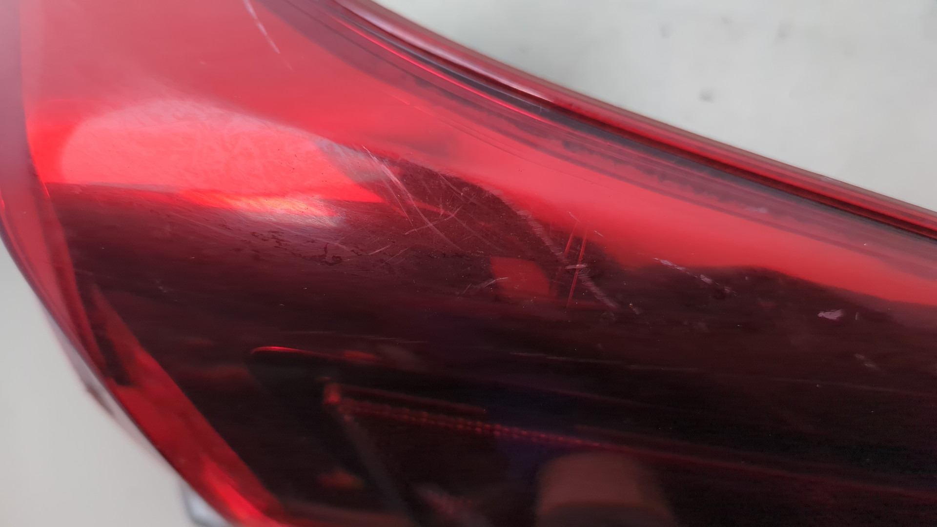 Фонарь задний правый