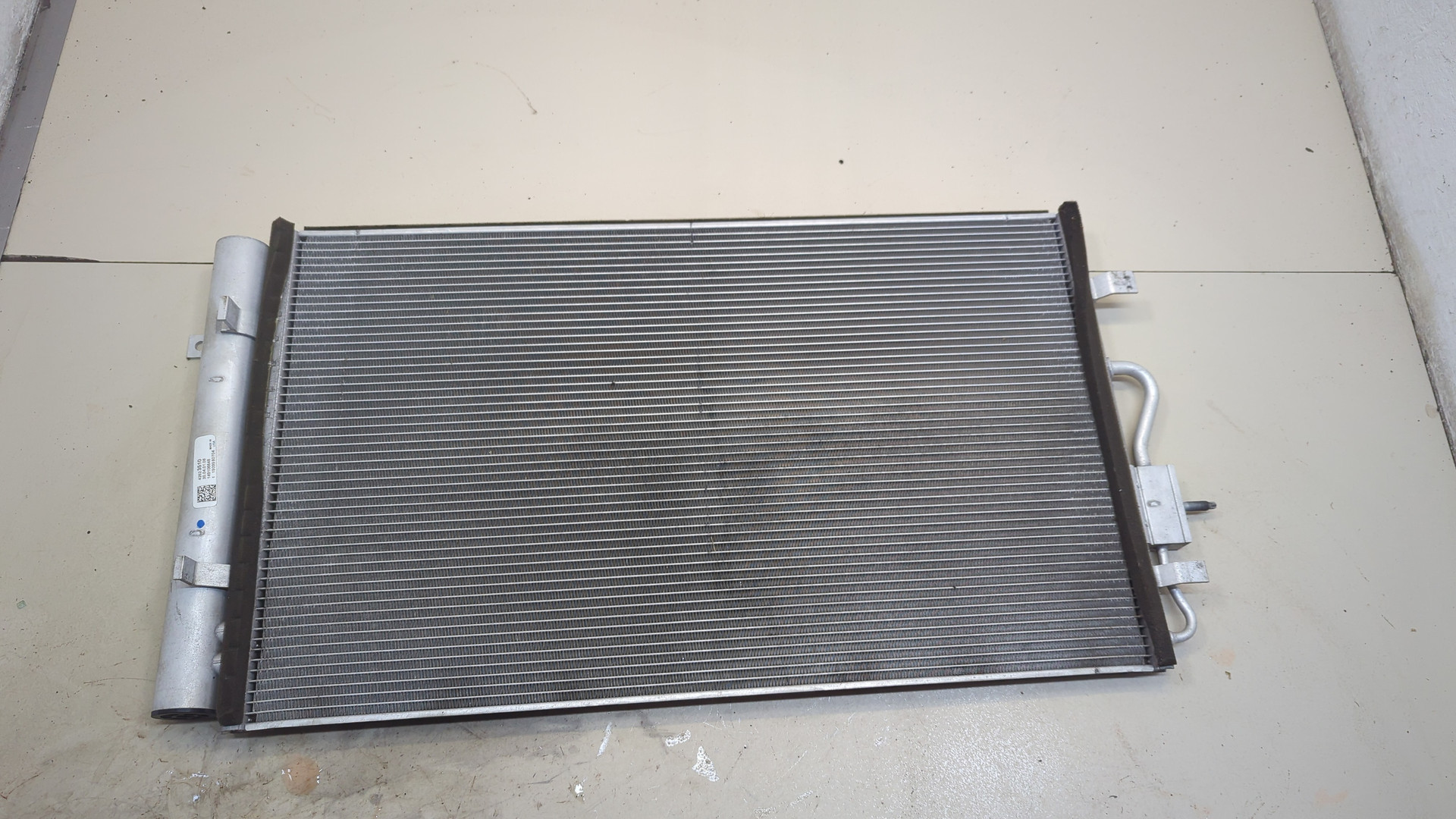Радиатор кондиционера / конденсер