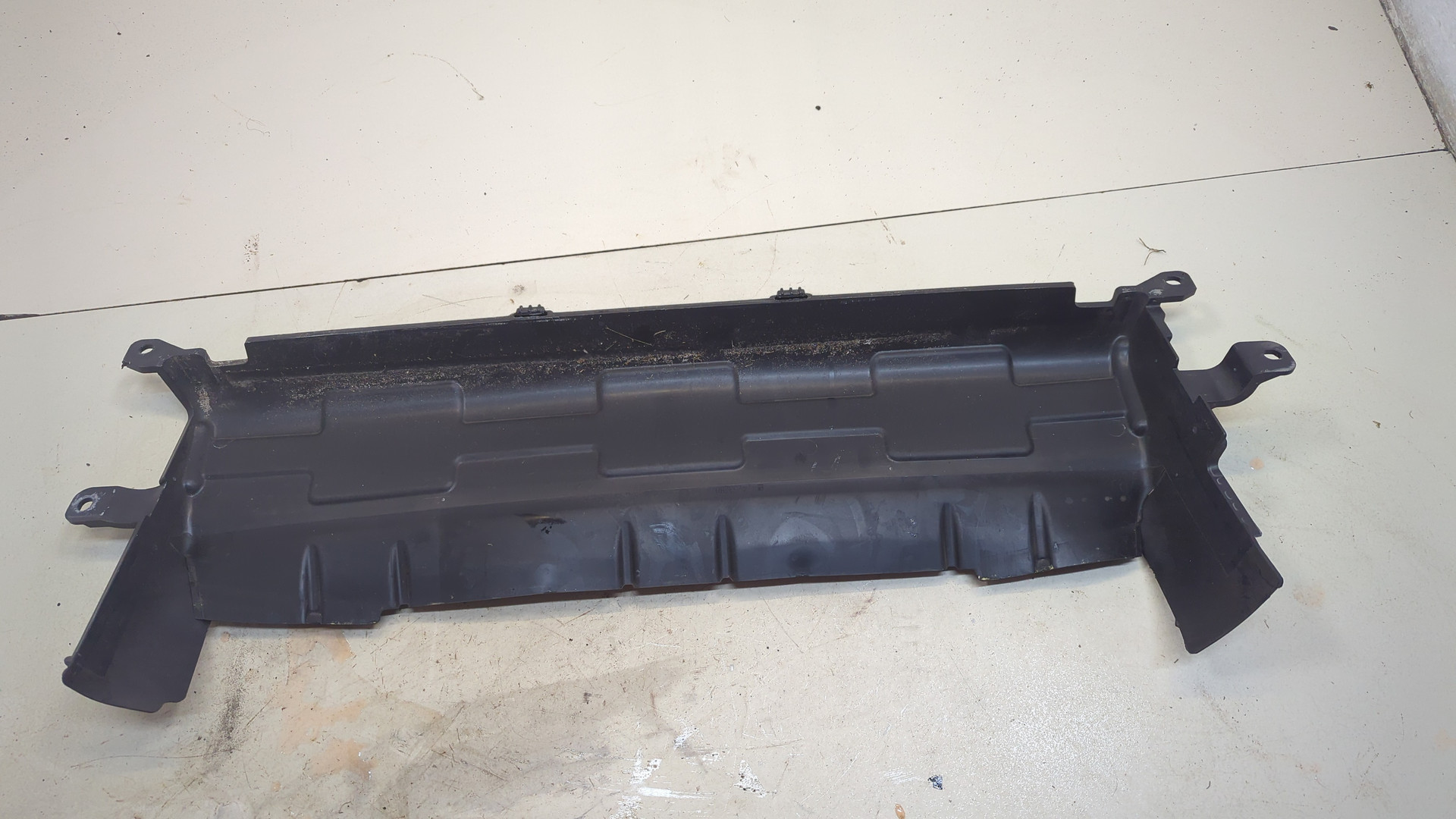 Диффузор вентилятора